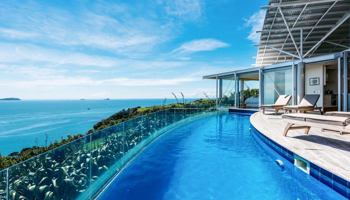 Nikau Estate, Oneroa