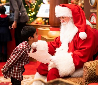 Where To Get A Photo With Santa This Year