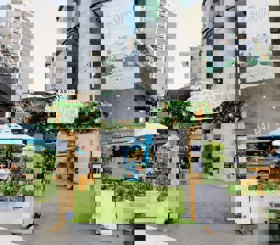 SkyCity Summer Garden